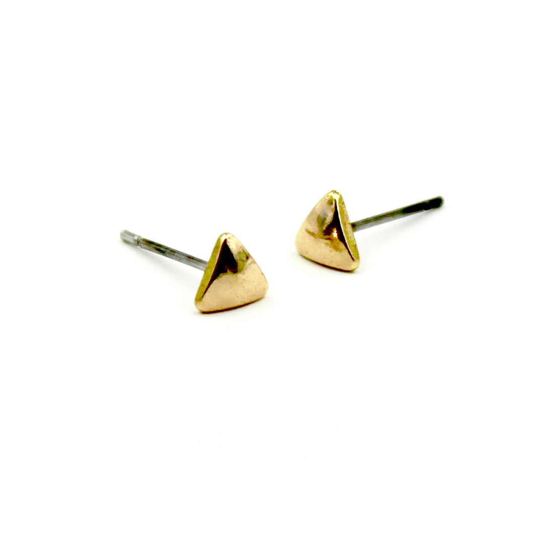 Puffy Triangle Earrings - Brass