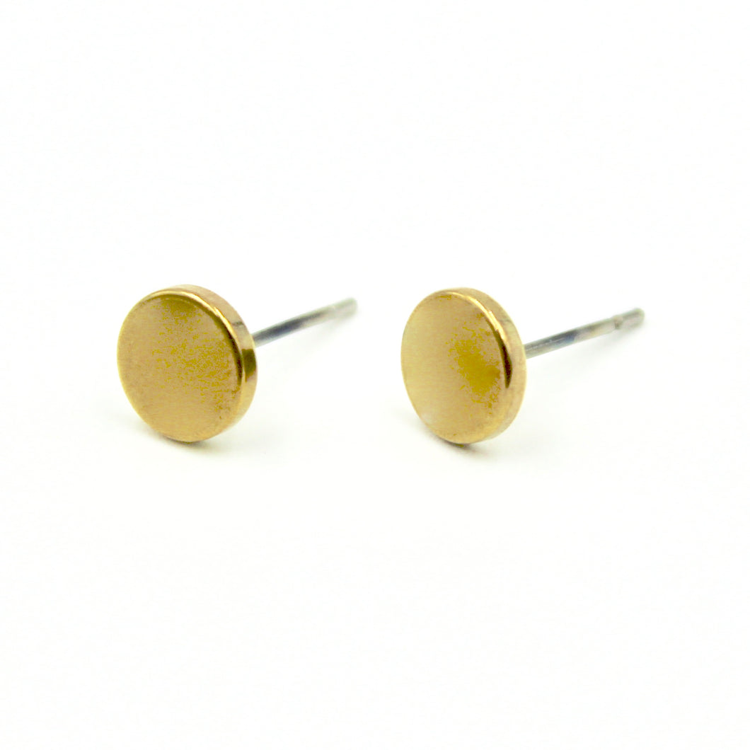 Flat Dot Earrings - Brass